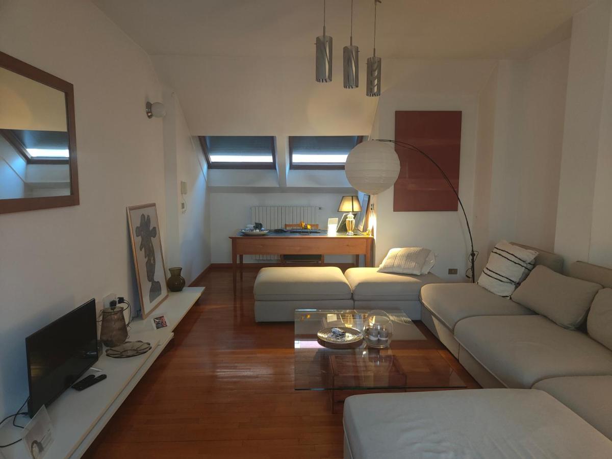 Grande Apartamento, Centro Di Asti Lejlighed Eksteriør billede
